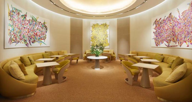 Pour la première fois de son histoire..  Louis Vuitton inaugure un un restaurant au Japon