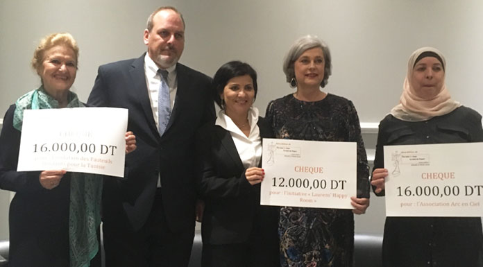 Remise des parts du profit de la soirée caritative du Gala de L’Espoir à Tunis