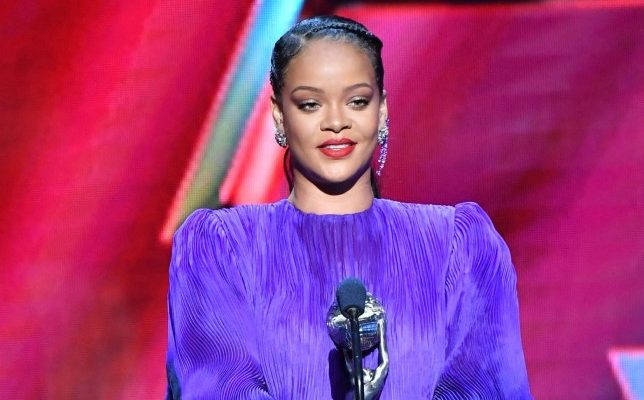 Rihanna fait un don de 5 millions de dollars pour combattre le coronavirus