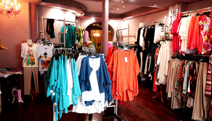 فتح محلات بيع الملابس الجاهزة والأحذية بداية من 4 ماي المقبل