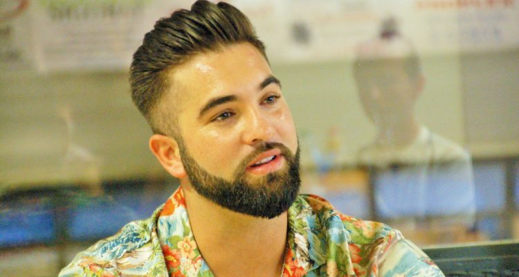 KENDJI GIRAC OFFRE UN CONCERT EN PLEIN CONFINEMENT !