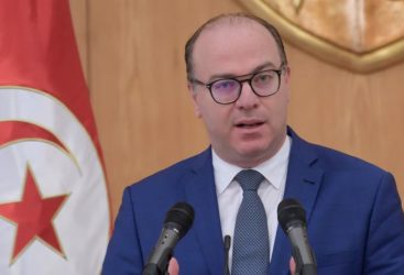 أعزائي جنود الصف الأول : رسالة رئيس الحكومة ليلة رفع الحجر