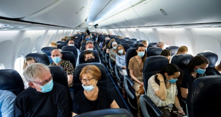 L&rsquo;ESPAGNE S&rsquo;OUVRE AUX TOURISTES VACCINÉS POUR RELANCER SON ÉCONOMIE