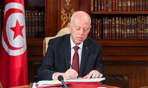 بتعليمات من رئيس الجمهورية:  القوات المسلّحة تتولّى مسح كامل تراب الجمهورية لتلقيح المواطنين