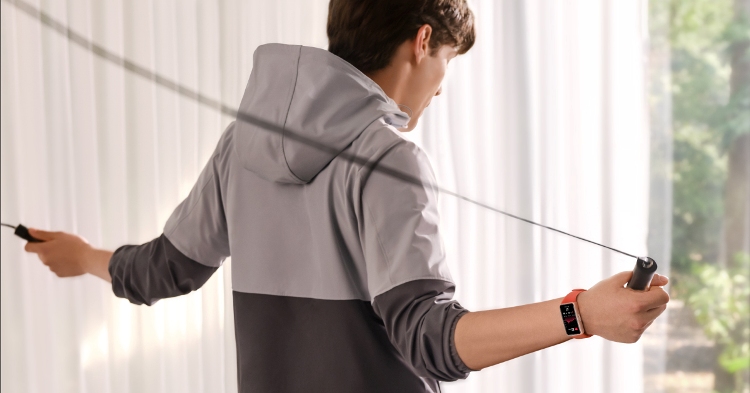 Essayons le dernier bracelet intelligent de mode de Huawei