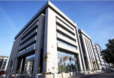 La Banque de Tunisie et des Emirats étrenne son nouveau siège au Centre urbain Nord