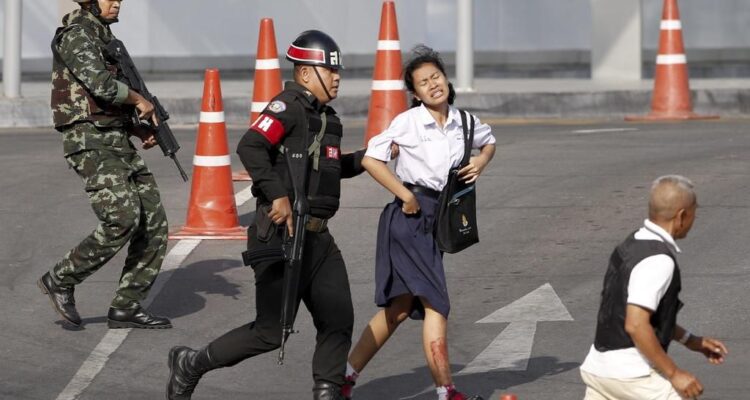 Thaïlande : une fusillade  fait plus de 30 morts, dont 23 enfants.