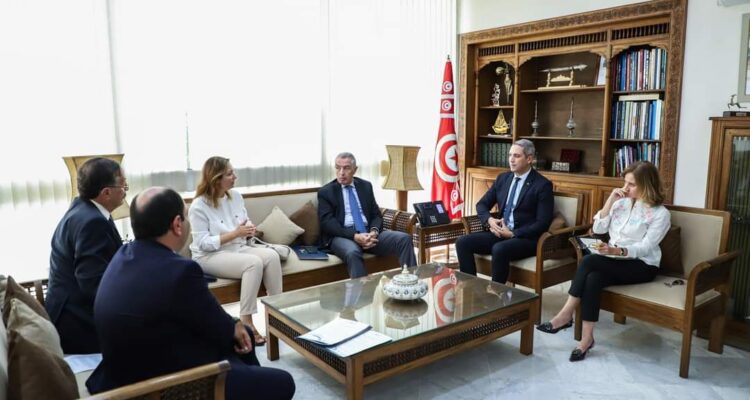 Tourisme des seniors: plan d&rsquo;action pour le développement de ce secteur.  