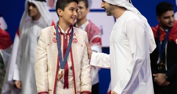 Un élève tunisien gagne la deuxième place à l&rsquo;Arab Reading Challenge.