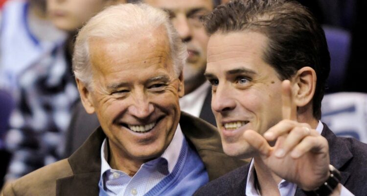 Elon Musk divulgue des tweets liés aux enquêtes sur l&rsquo;affaire du fils de Biden.