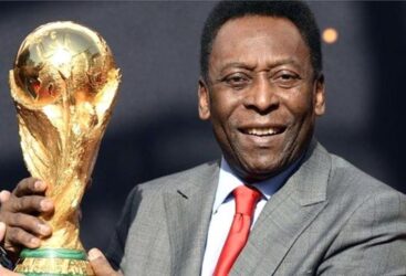 Décès de la légende du football Pelé.