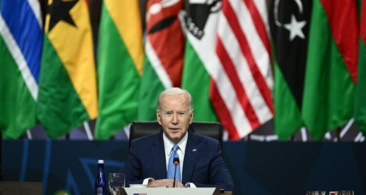 Joe Biden annonce 2,5 milliards de dollars d’aide pour l’Afrique.