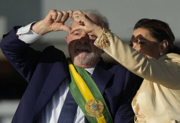Brésil: Lula Da Silva investi président pour la troisième fois.
