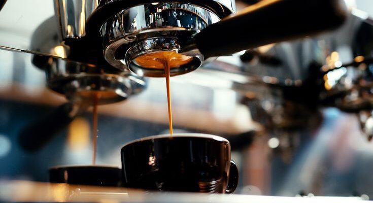 Le café pourrait nuire au bon fonctionnement de notre horloge biologique.