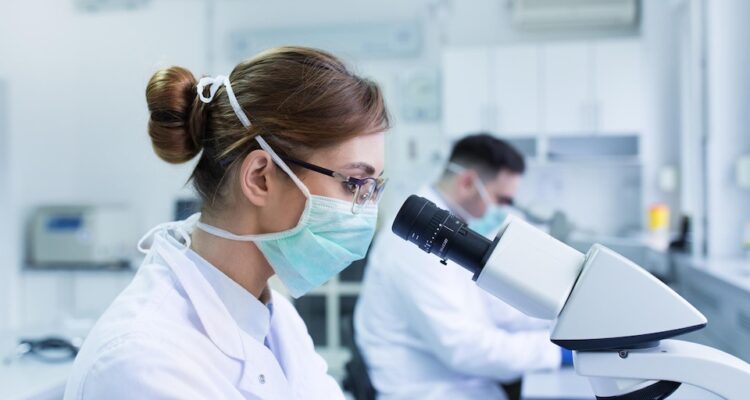Paru dans le dernier Journal Officiel de la République Tunisienne : Augmentation du montant de la dotation financière du Prix de la meilleure recherche scientifique au féminine.