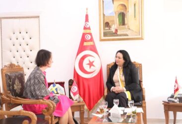 Rencontre entre la ministre tunisienne de la Famille et l&rsquo;ambassadrice de Suède : les enfants issus de mariages mixtes au centre des discussions.