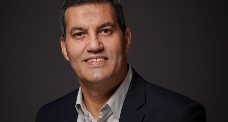 Le Tunis Marriott Hotel accueille son nouveau Directeur Général M. Abdel Zenati.   