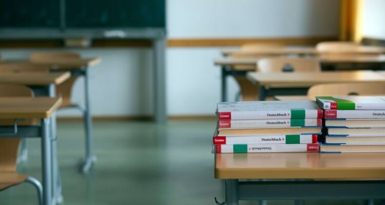 Suspension des cours du 20 au 22 avril 2023 pour l&rsquo;Aïd dans les institutions éducatives et de formation professionnelle.