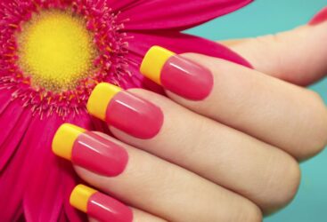 Le vernis à ongles incontournable pour le printemps-été 2023 : Mini Color’s de Mavala, le favori des manucures!