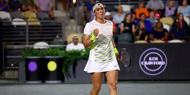 Ons Jabeur continue son parcours sans faute à Charleston et se qualifie pour les demi-finales du tournoi WTA 500.