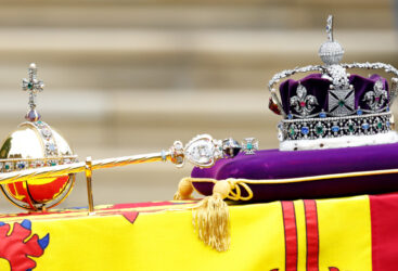 Appels pour la restitution du plus gros diamant au monde à l&rsquo;Afrique du Sud : le diamant du spectre du Roi Charles III.
