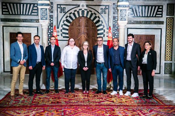 رئيسة الحكومة تستقبل باعثي عدد من المؤسسات التونسية الناشئة الرائدة على المستوى العالمي
