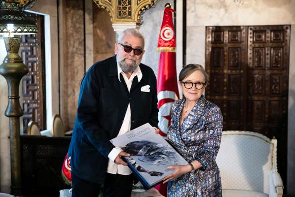 Le « Centre des Arts de Djerba » de Fadhel Jaziri à l&rsquo;examen au palais du Gouvernement