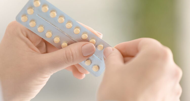Risque de Dépression Accru : Nouvelle Étude Met en Lumière les Effets Potentiels de la Pilule Contraceptive.