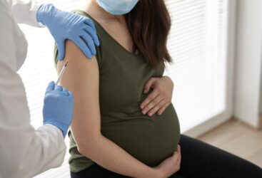 Vaccin pour prévenir la bronchiolite chez les bébés à naître approuvé aux États-Unis et en attente en Europe.