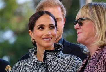 Le Style Élégant de Meghan Markle à l&rsquo;Honneur lors du Gala One805 Live!