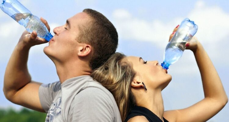 Attention à l&rsquo;excès : trop d&rsquo;eau peut être dangereux pour la santé !