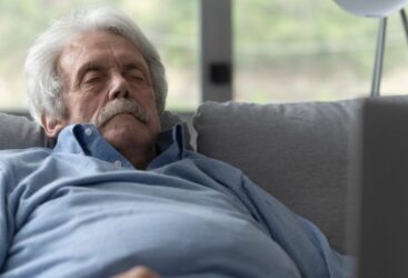 La Sédentarité et la Démence : Un Lien Alarmant Révélé par une Nouvelle Étude Américaine.