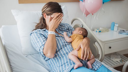 OMS: Selon une nouvelle étude, plus d’un tiers des femmes éprouvent des problèmes de santé durables après l’accouchement.