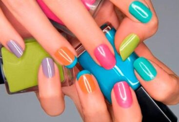 Choisir le Vernis Parfait : Couleur, Carnation et Finitions pour une Manucure Éblouissante !