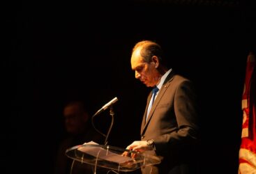 تونس تحتفي باليوم العالمي للمسرح: افتتاح تظاهرة &lsquo;تونس مسارح العالم&rsquo; بعرض مسرحي &lsquo;مترو غزّة&rsquo; في تكريم لقضية فلسطين.