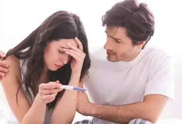 Un Avenir Démographique en Mutation : Le Déclin Mondial de la Fertilité.