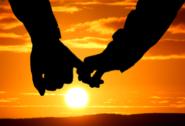 Les Secrets des Couples Heureux : 8 Habitudes Qui Font la Différence.