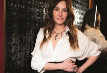 Julia Roberts dévoile sa magnifique parure conçue pour Chopard.