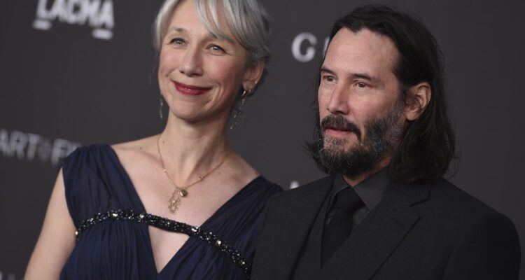 Keanu Reeves et Alexandra Grant : Une Romance Hors Norme à Hollywood.