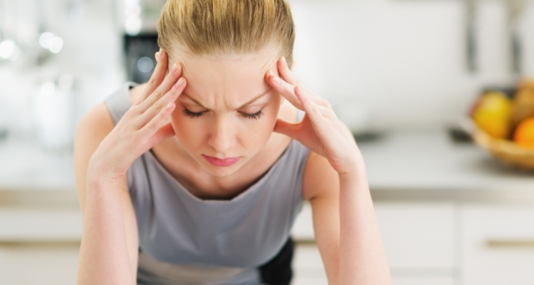 Cinq Signes d&rsquo;un Taux de Cortisol Trop Élevé : Impact sur la Santé et le Bien-Être.