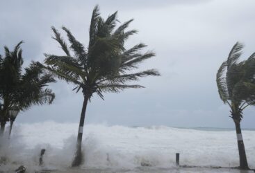 L&rsquo;ouragan Béryl frappe les Antilles avec une intensité record de catégorie 5.