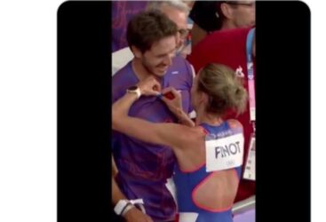 Emotion et records : une athlète marque les JO 2024 avec une demande en mariage après sa course.