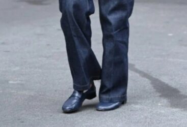 Le retour du mocassin fin : une tendance automnale approuvée par Katie Holmes.