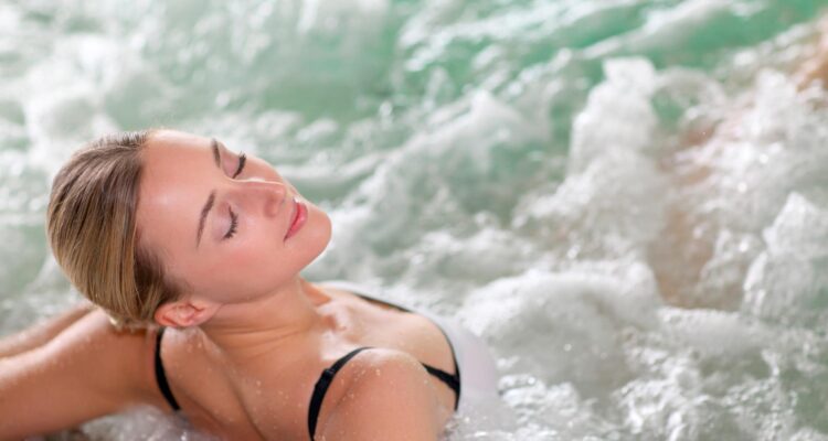 L&rsquo;eau, véritable alliée pour sculpter son corps.