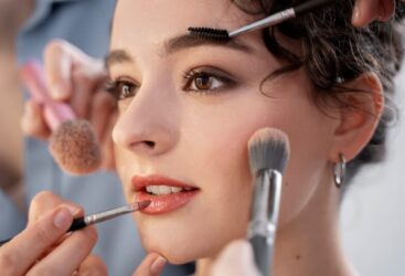 Les Méfaits du Maquillage sur la Peau : Ce que Vous Devez Savoir.