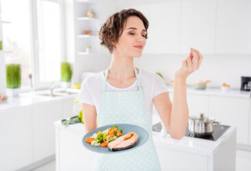 Les aliments anti-âge à privilégier pour préserver la jeunesse de votre peau.