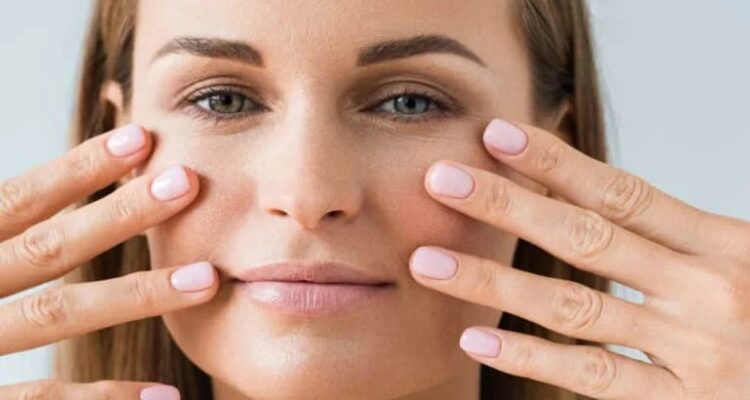 Vitamine C, collagène et rétinol : Un trio gagnant pour une peau sublimée