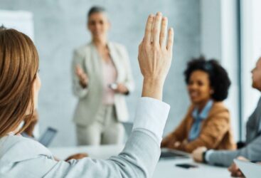 Développement personnel : Oser dire, oser être : affirmer sa voix dans le monde du travail