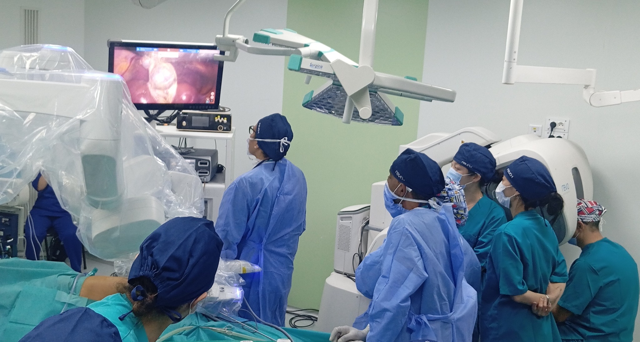 Tunisie : première opération de chirurgie robotique réussie à l’hôpital Charles-Nicolle de Tunis