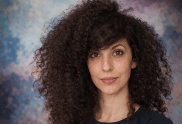 Art Basel Qatar : l’artiste tuniso-américaine Nadia Ayari dévoile une nouvelle série de peintures
